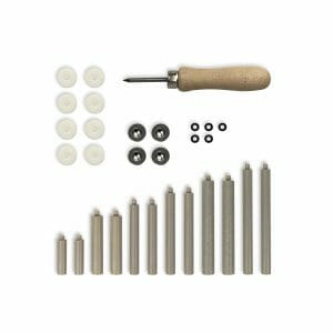 Kit perforateur pour récipients avec couvercles métalliques